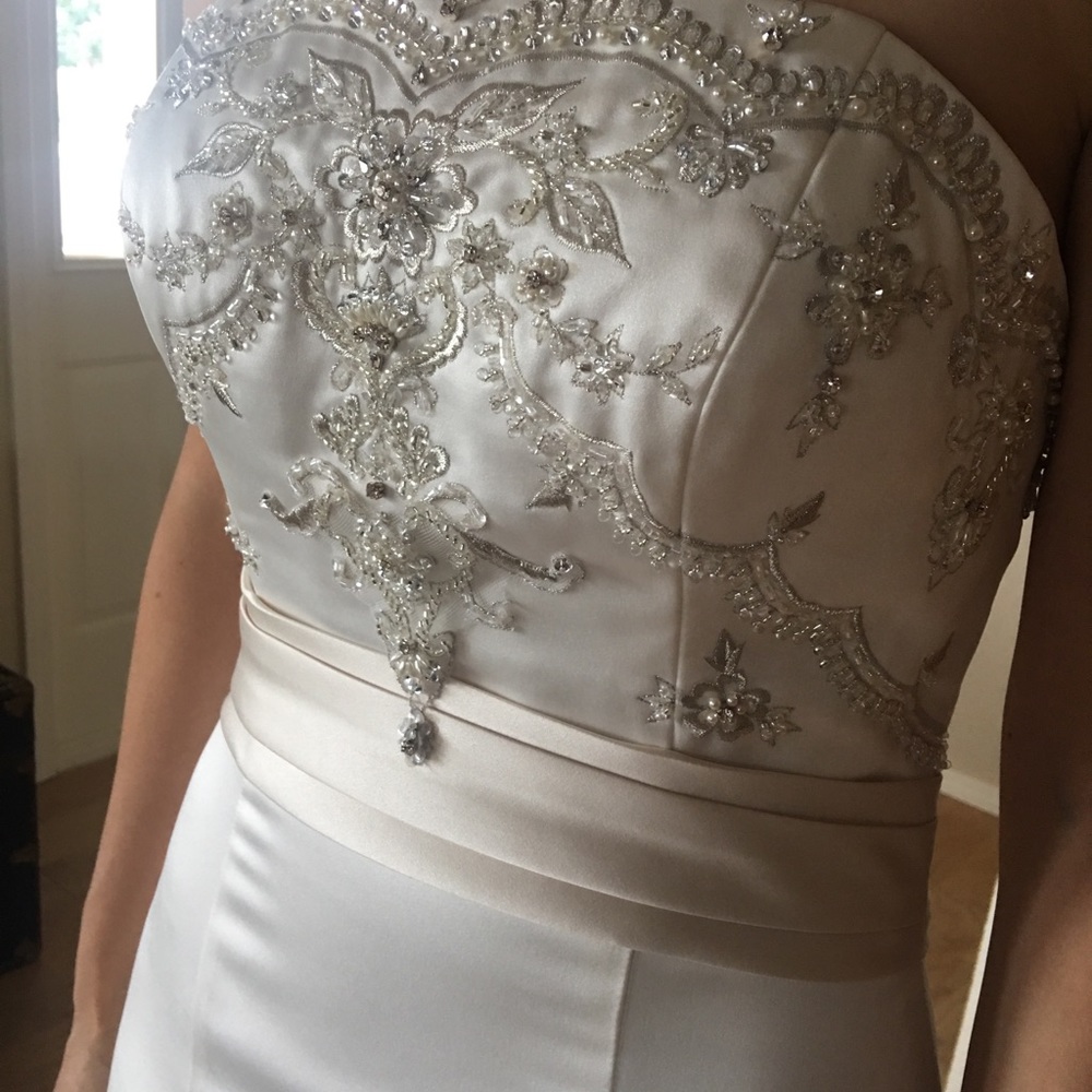 Beautiful wedding dress.